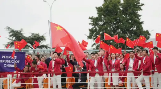 见证荣耀！2024巴黎奥运会开幕式直播：科技与文化的完美融合，全球瞩目的体育盛宴！